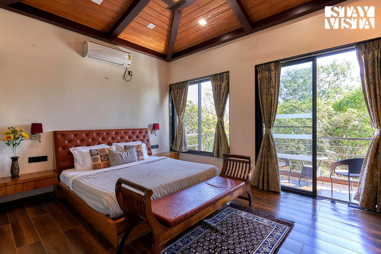 Bedroom 3, StayVista at Sunflower Villa, Satara