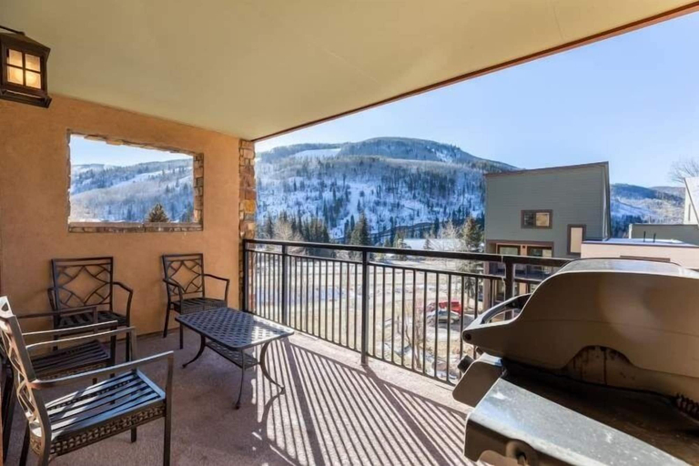 Property grounds 3, Convenient Condos - Vail Ski Resort CO, Eagle