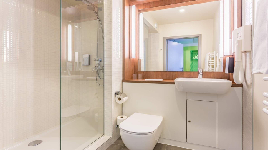 Bathroom 5, B&B Hotel Nowy Targ, Nowy Targ