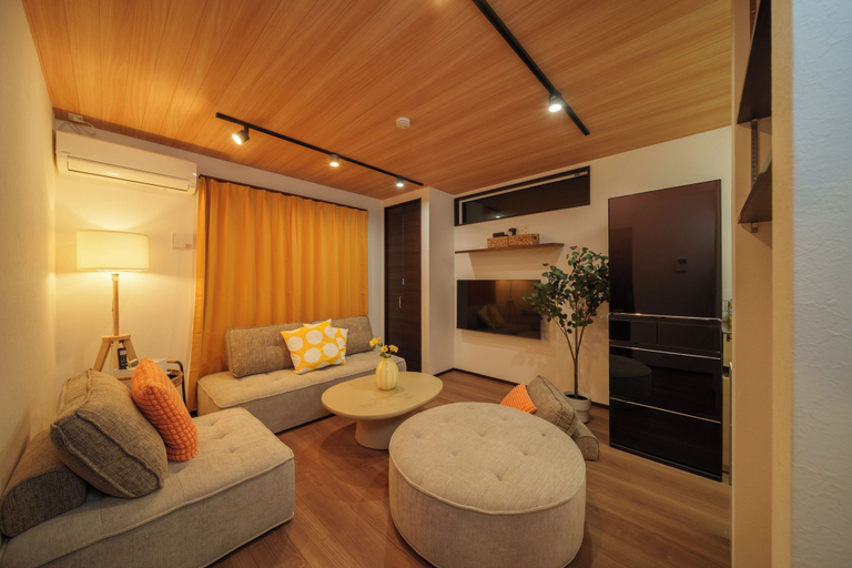 Living area 3, Lily House, Beppu
