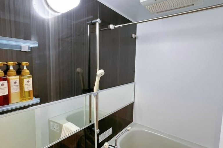 Room 2, AKATSUKI Nipponbashi(formeril Hotel Arashi Nipponbashi East No.8111), Osaka