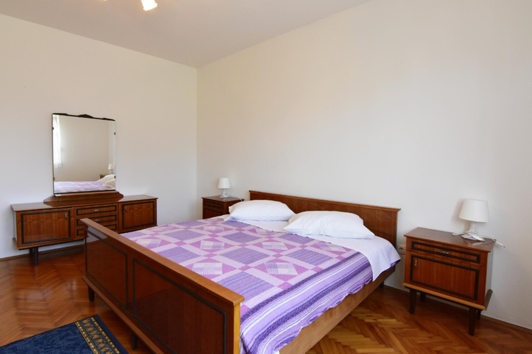Bedroom 5, Sea View Apartment in Umag, Umag