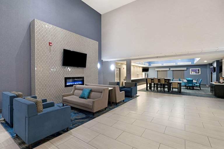 Public Area 3, La Quinta Inn & Suites by Wyndham Phoenix I-10 West, Maricopa