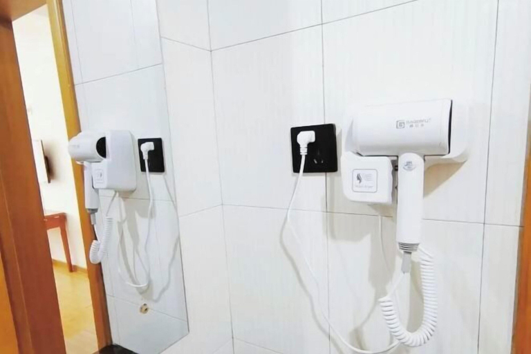 Bathroom 4, Yongcheng Hotel, Mudanjiang