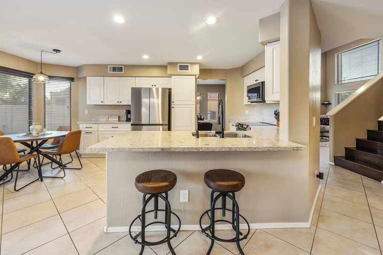 Private kitchen 2, Tranquil Retreat in Cave Creek, Maricopa