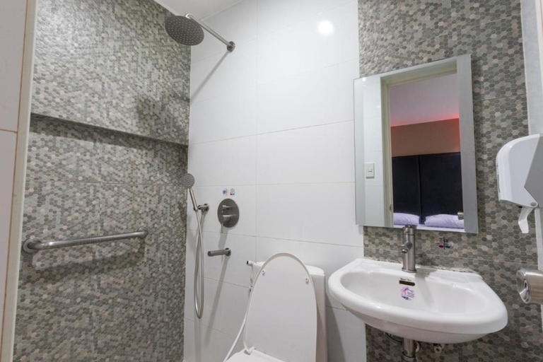 Bathroom 4, Hotel Sogo Alabang Rotonda, Muntinlupa