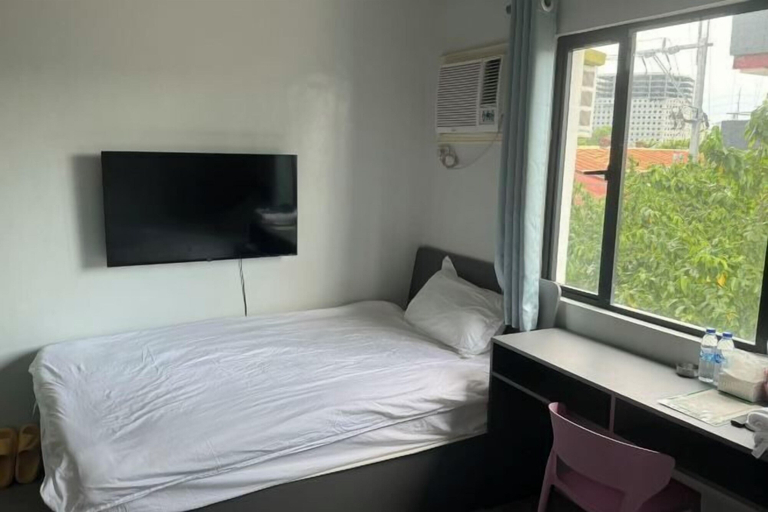 Bedroom 3, Coco hotel, Parañaque