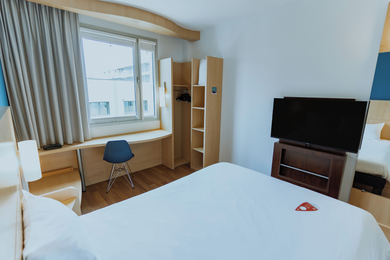 Bedroom 3, ibis Barcelona Plaza Glories 22, Barcelona