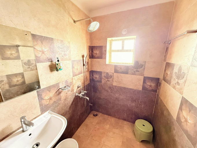 Bathroom 4, Treebo Paradise Premium Rasulgarh, Cuttack