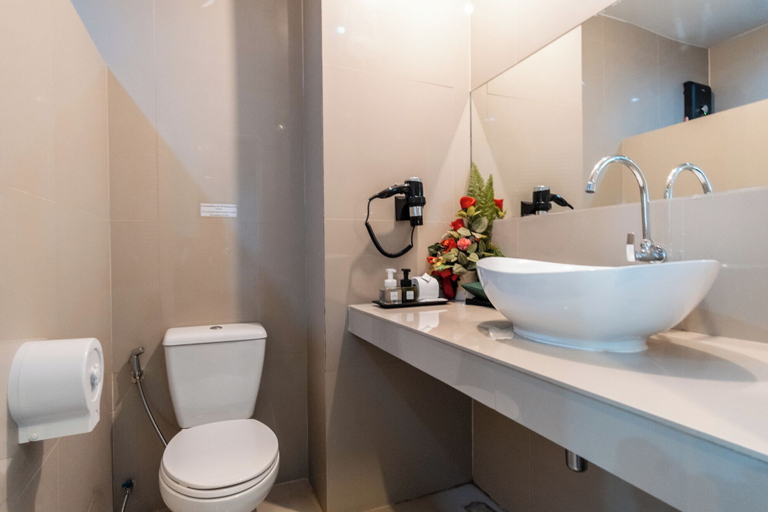 Bathroom 5, Tamsabai Hotel, Muang Nakhon Sawan