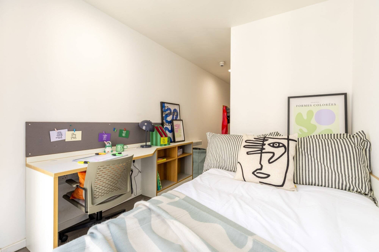 Room 2, Student Only Dunaskin Mill, Glasgow