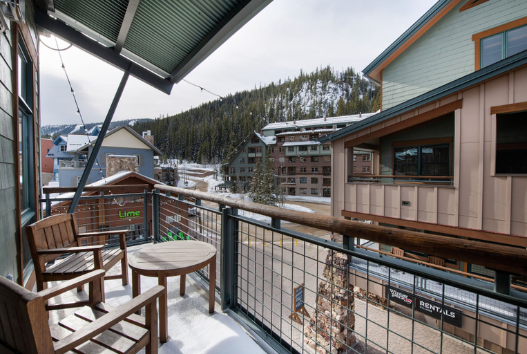 Property grounds 4, Zephyr Mountain Lodge - Winter Park CO Condos, Grand