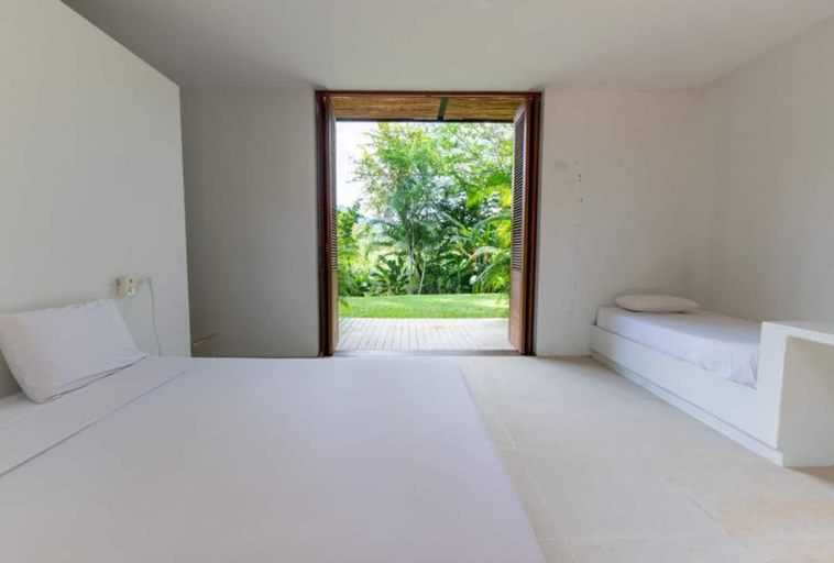 Room 4, w Amazing 4BR Villa w Pool at Mesa de Yeguas, Anapoima