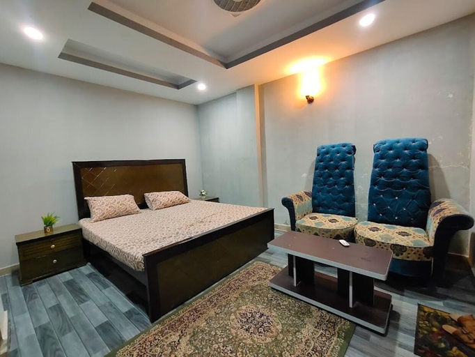 Room 2, ALZAHIR Hotel & GUESTHOUSE, Islamabad