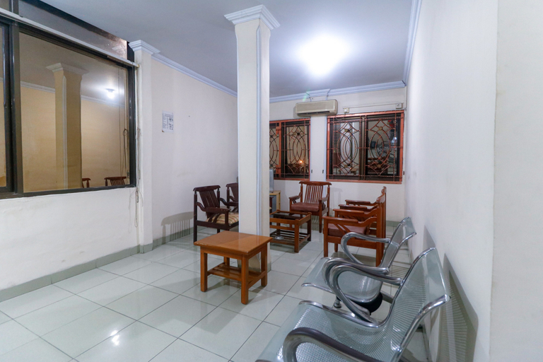 Others 5, RedDoorz Plus near WTC Batanghari Mall, Jambi
