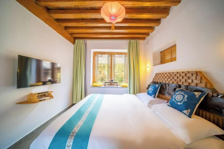 Bedroom 3, Lijiang Shangqingyuan Inn, Lijiang