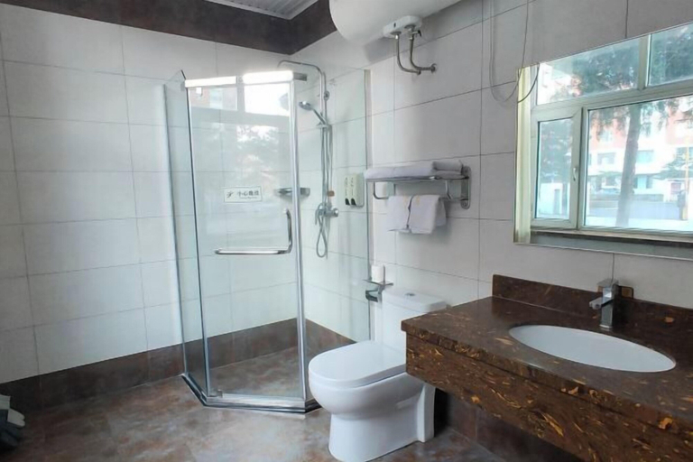 Bathroom 3, Dongguan Hotel, Yanbian Korean