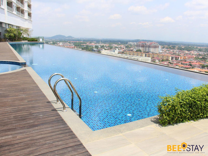 Sport & Beauty 2, Bathtub With SeaView Silverscape Malacca ByMicasa , Malacca City