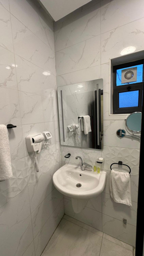 Shower 2, Old Town Hotel, Aqaba