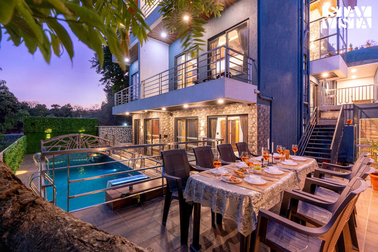 Sport & Beauty, StayVista at Sunflower Villa, Satara