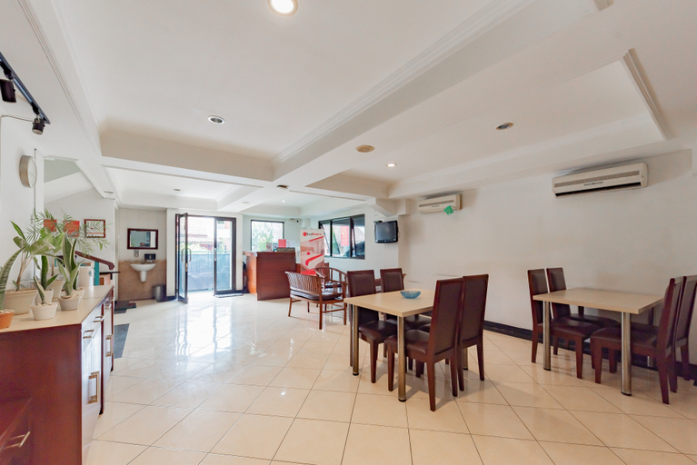 Food & Drinks 4, RedDoorz Plus @ Buah Batu, Bandung