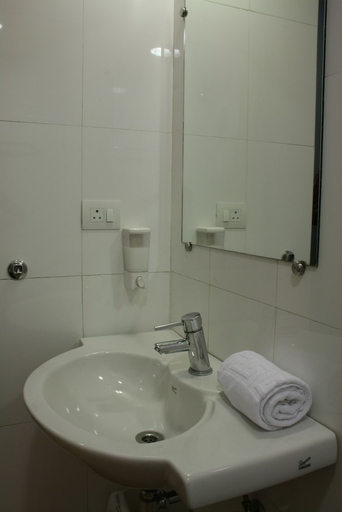 Bathroom 4, Ginger Pantnagar, Udham Singh Nagar