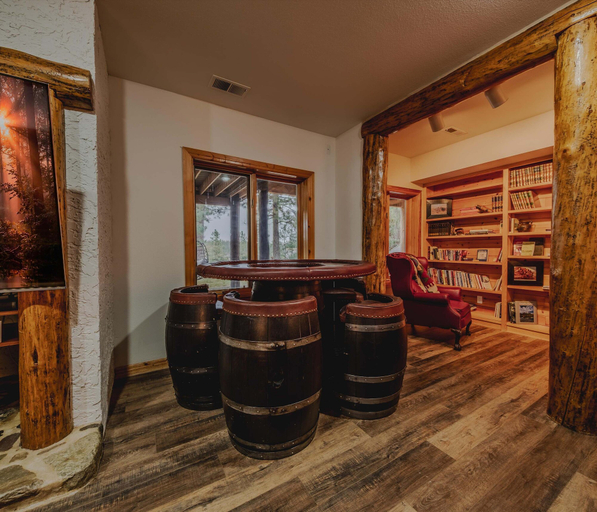 Interior 5, Wilderness Club Lodge For 25, Lincoln
