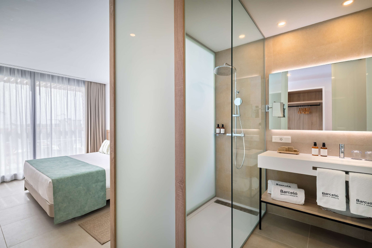 Bathroom 5, Barcelo Nura, Baleares