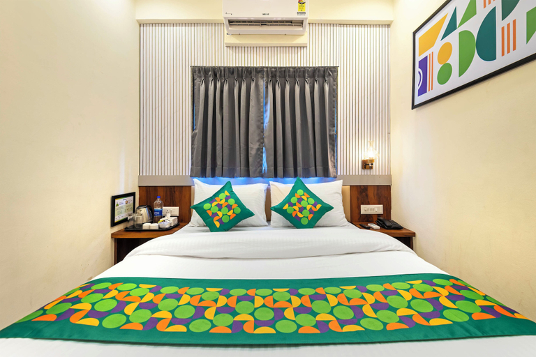 Room 3, Treebo Himalayan Homestay, Pune