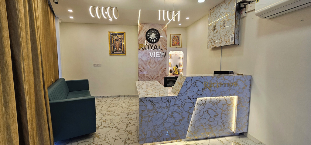 Lobby 1, Hotel Royal View, Gandhinagar