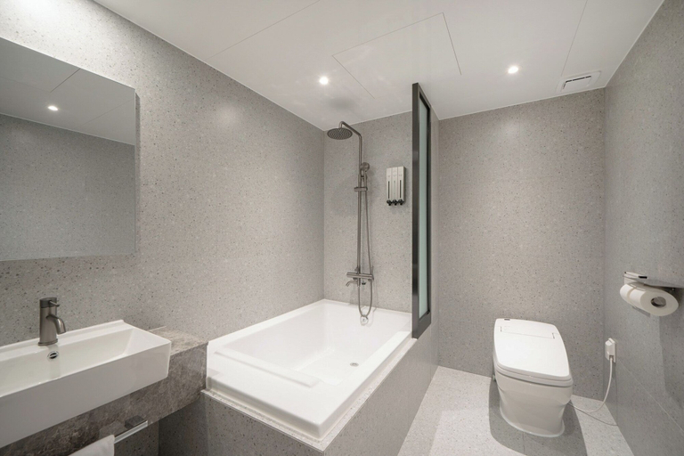 Bathroom 4, BROWN DOT HOTEL WANJU BONGDONG, Wanju