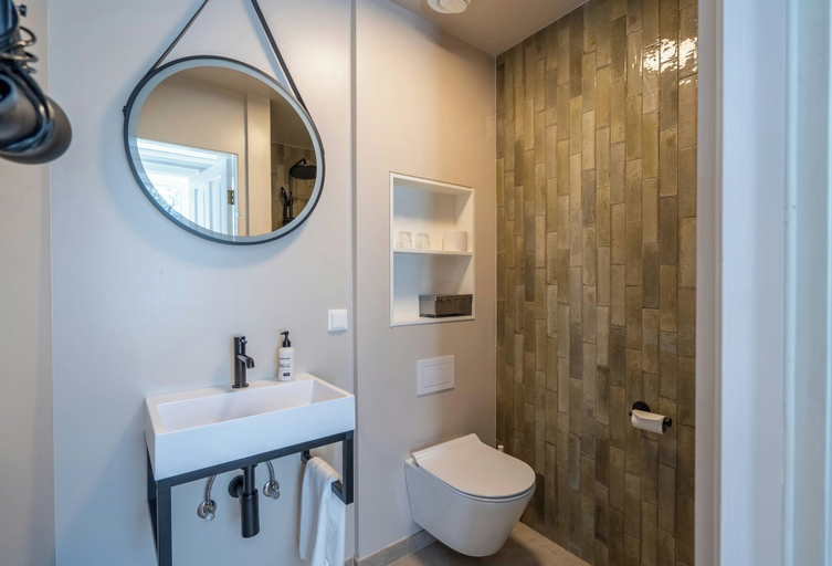 Bathroom 4, Lake Hotel Gistihusid Egilsstadir, Austur-Hérað