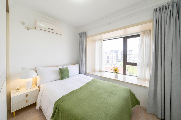 Bedroom 3, Tyms 2BR APT Xujiahui Dacheng Residence, Shanghai