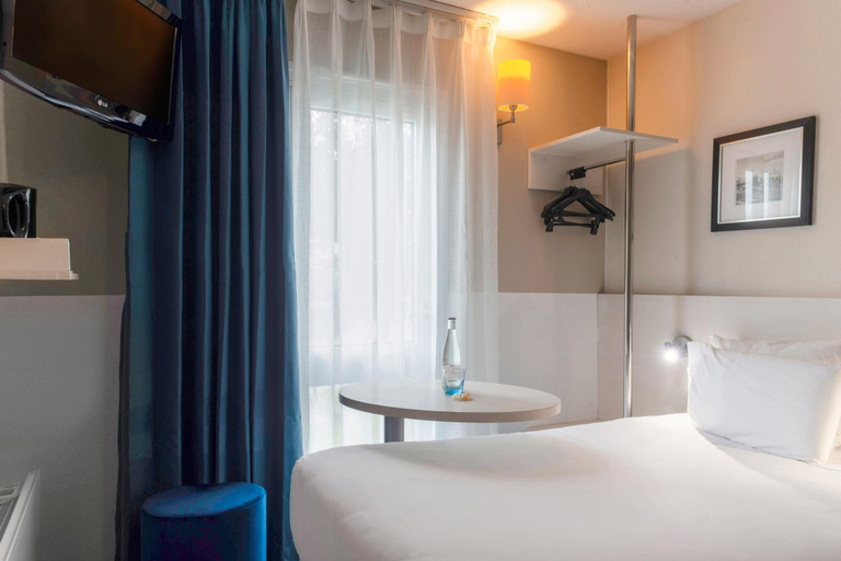 Bedroom 5, Kyriad Dieppe - Saint Aubin Sur Scie, Seine-Maritime