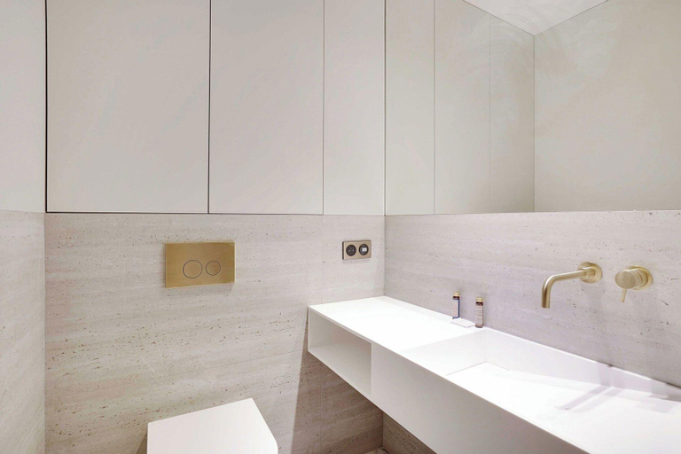 Bathroom 2, Magnificent Flat - 2BR/6P - Champs Elysées, Paris
