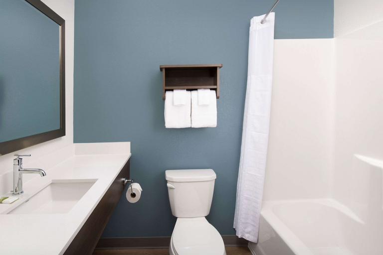 Bathroom 3, WoodSpring Suites Chicago Tinley Park, Will