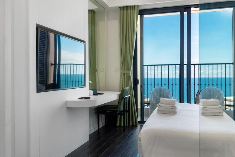 Room 2, The Hill Apartment Phu Quoc Firework, Phú Quốc