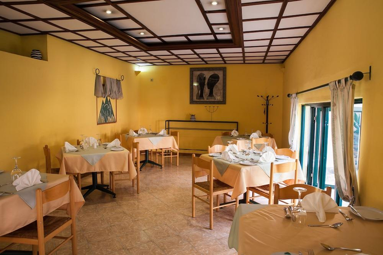 Food & Drinks 5, Hotel Gorillas Kigali City Centre, Nyarugenge