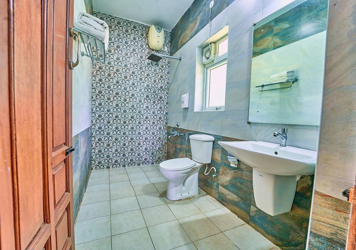 Bathroom 4, Manasarovar Coonoor by VOYE HOMES, The Nilgiris