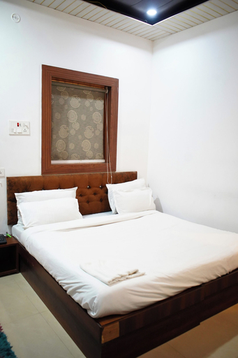 Room 3, Hotel RV Palace, Gorakhpur