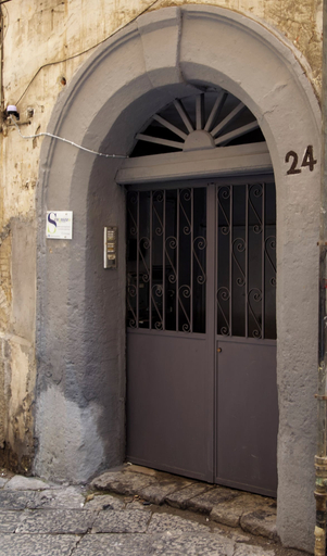 Exterior & Views 2, Scugnizzo Apartment, Napoli