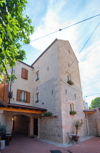 Exterior 3, Luxury apartments White house, Sinj