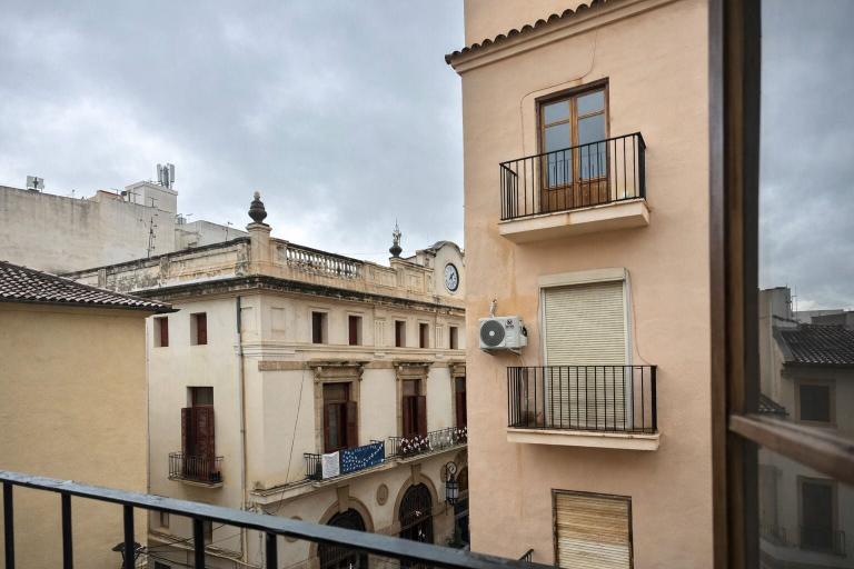 Property grounds 5, Viviaro Peixcateria, Valencia