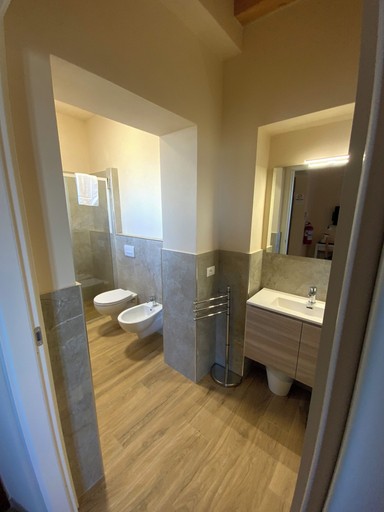 Bathroom 4, Casale La Rosa Azzurra, Pistoia