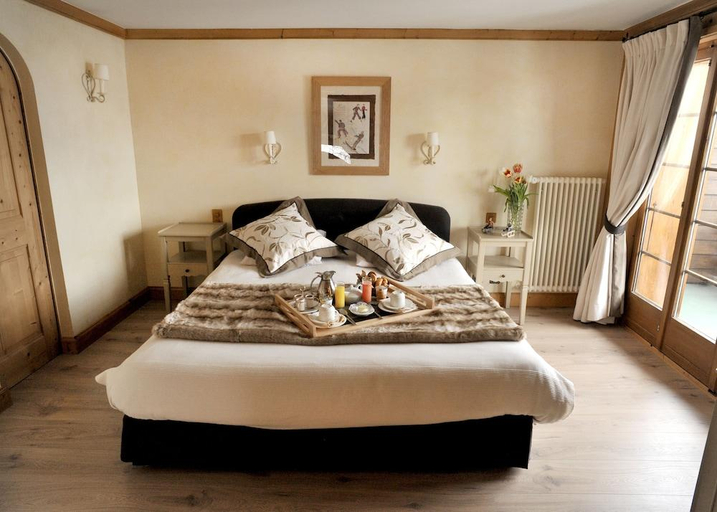 Bedroom 2, Chalet d'Adrien, Entremont