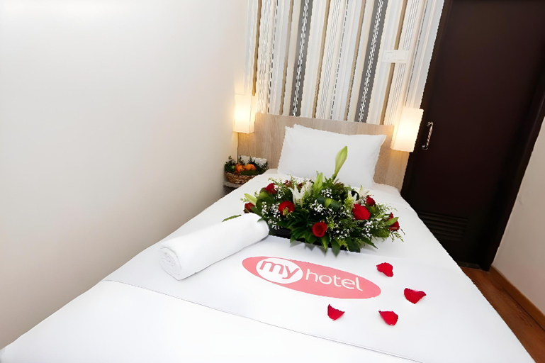 bedroom 11