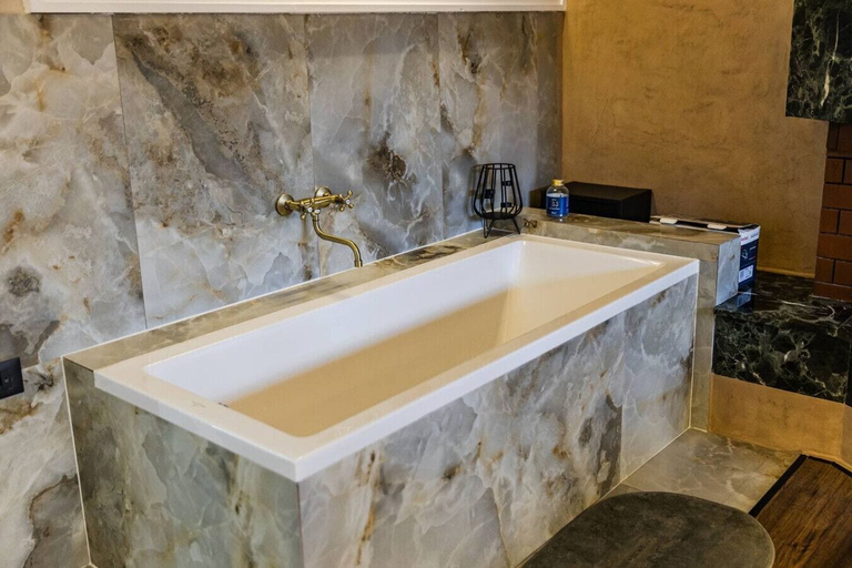 Room 3, Miracle No 8 Central Modern Duplex, Tirana