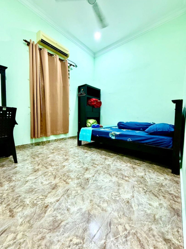 Room 4, Homestay Selesa KPB Guest House, Kuala Terengganu