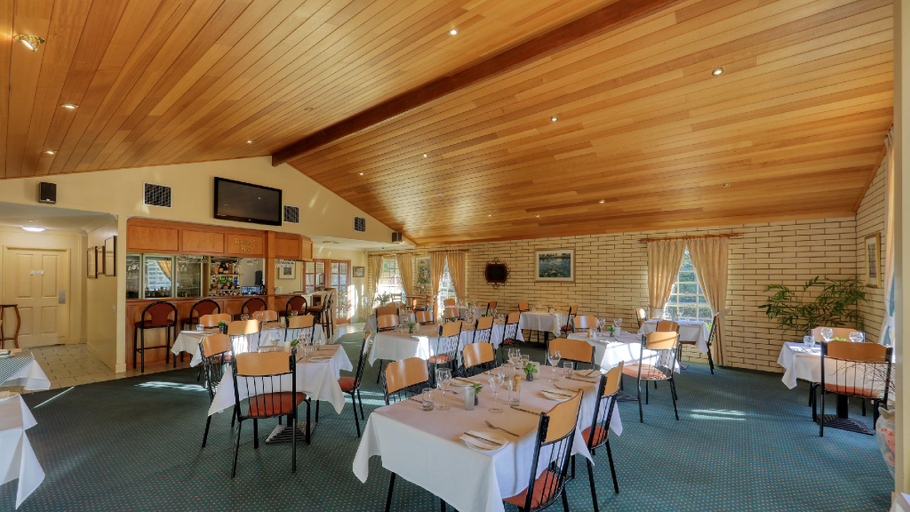 Food & Drinks 4, Riverland Motor Inn, Balonne