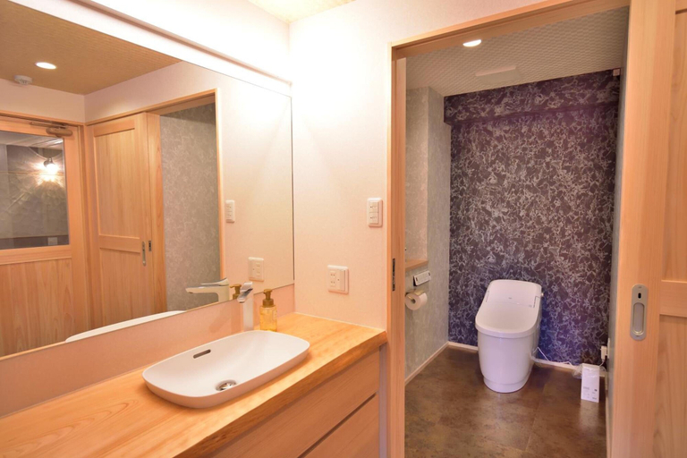Bathroom 4, Konpira Onsen Kashikiri Yunoyado Kotone, Kotohira